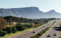 Blue Route Freeway towards Table Mountain