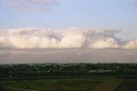 cumulus convection over Helderberg with capped inversion